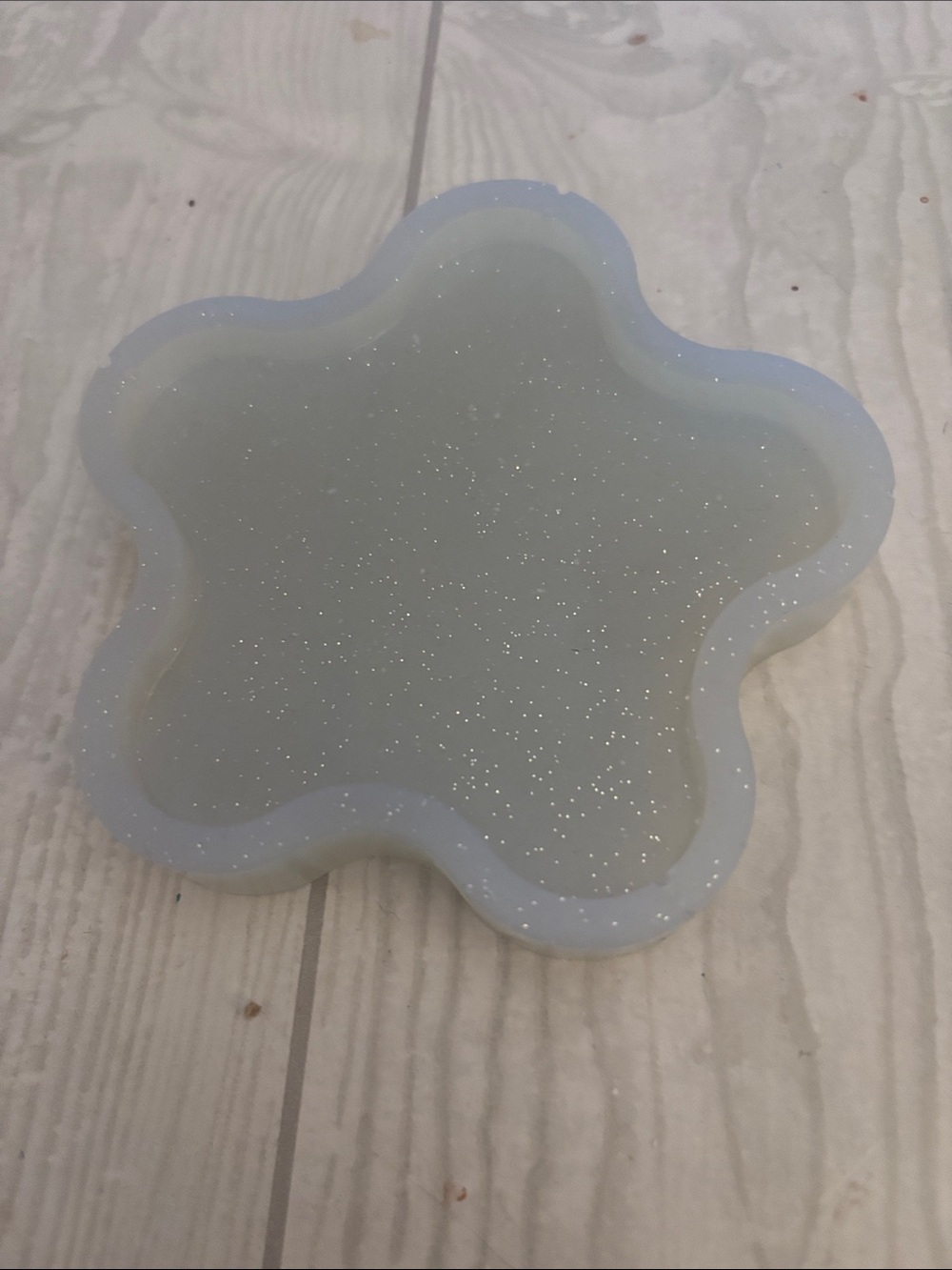 Handcrafted White Glitter Floral Resin Coaster - Home Accents